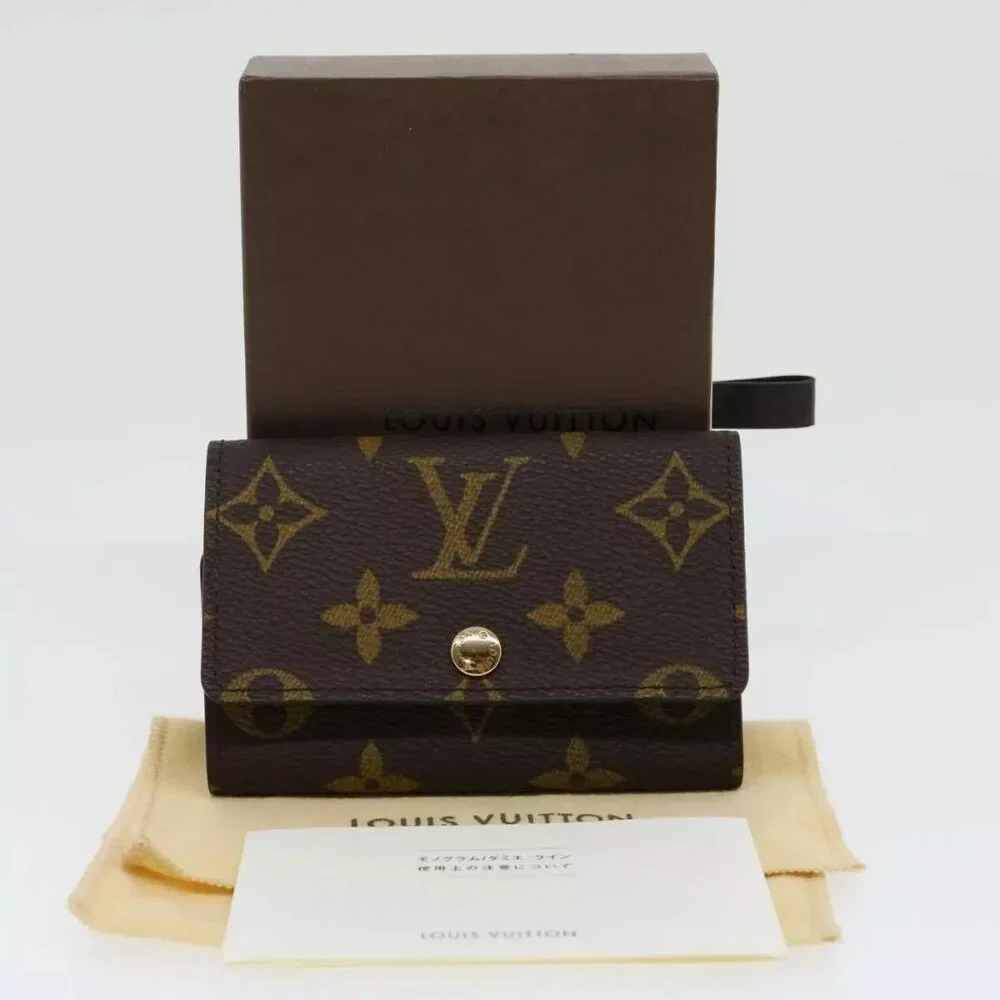 LOUIS VUITTON Monogram Multicles6 Key Case